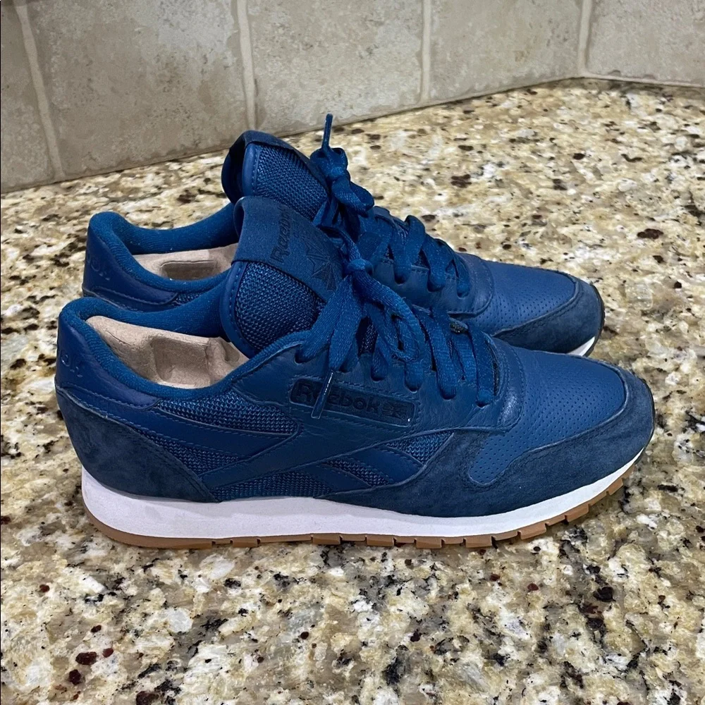 Reebok Blue Athletic Shoes